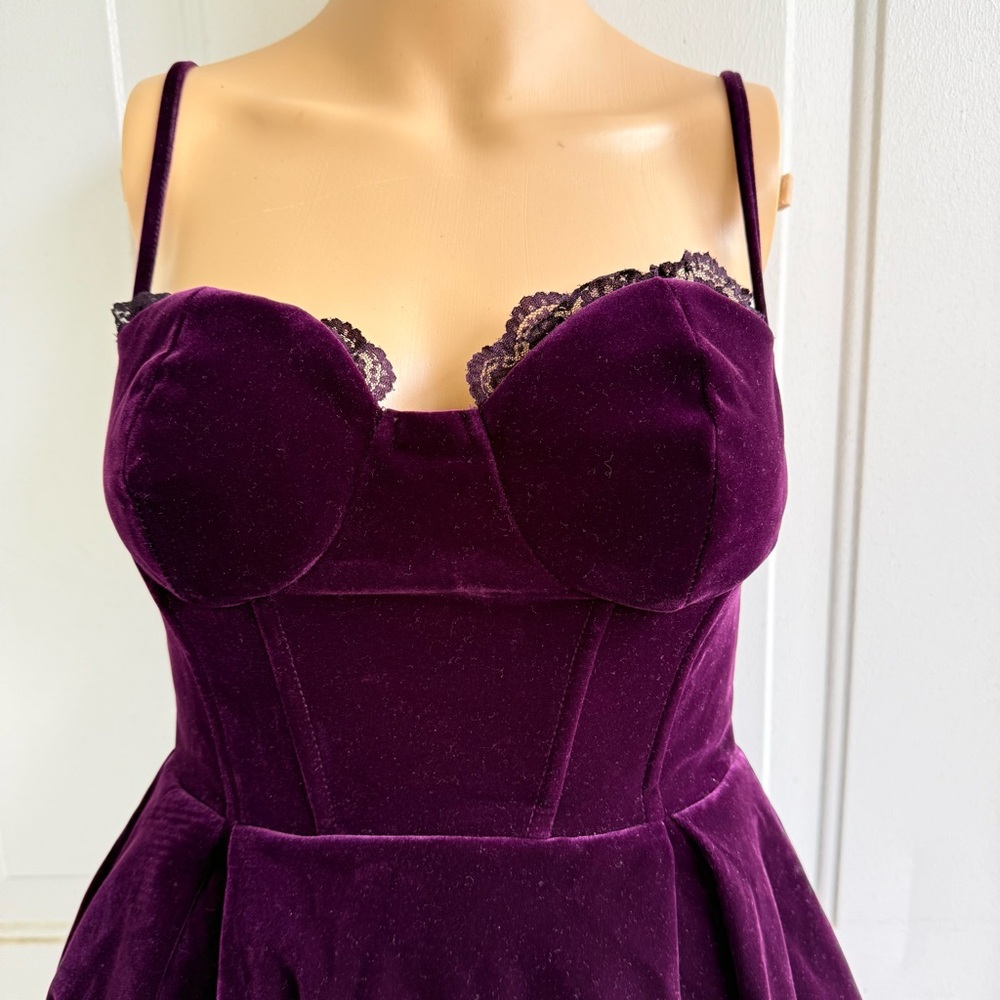 Fashion Nova Julia Velvet Midi Dress - Plum - Picture 6 of 15
